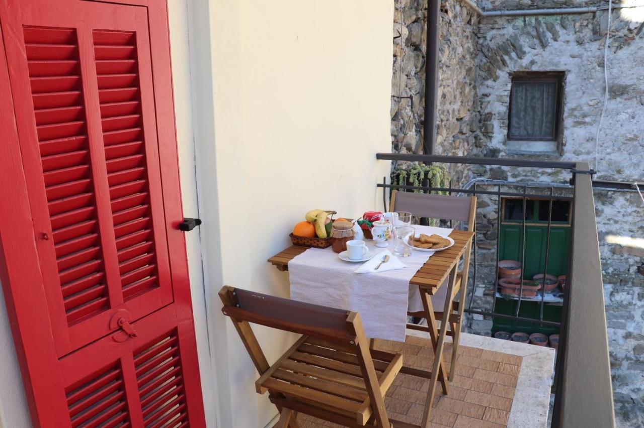 Appartamento Ca' Baci' Pigna Exterior foto